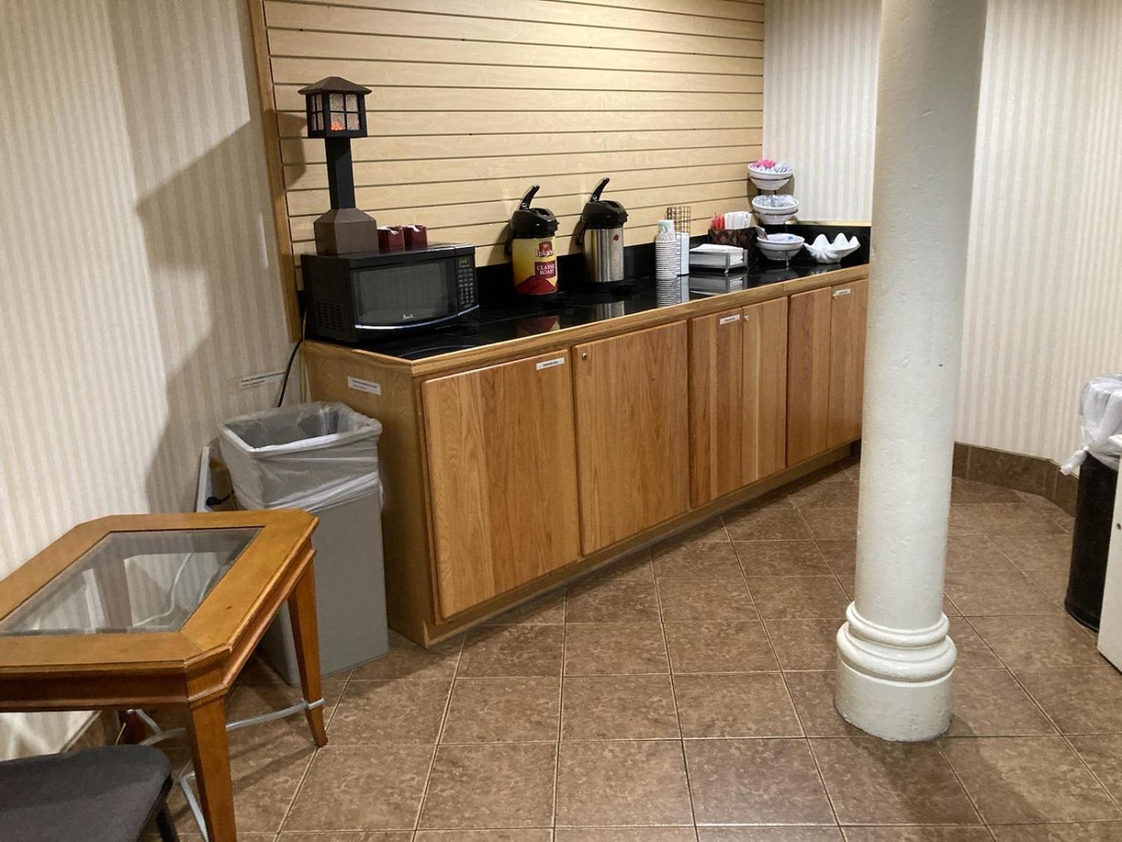 Pottsville Hotel Экстерьер фото